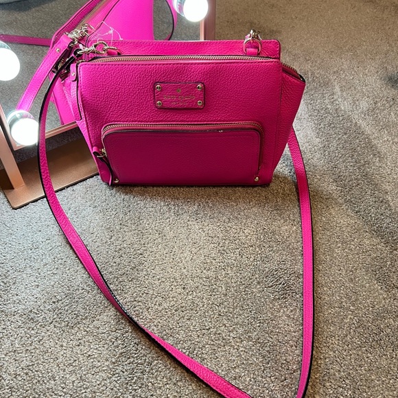 kate spade Handbags - Kate Spade Crossbody Purse